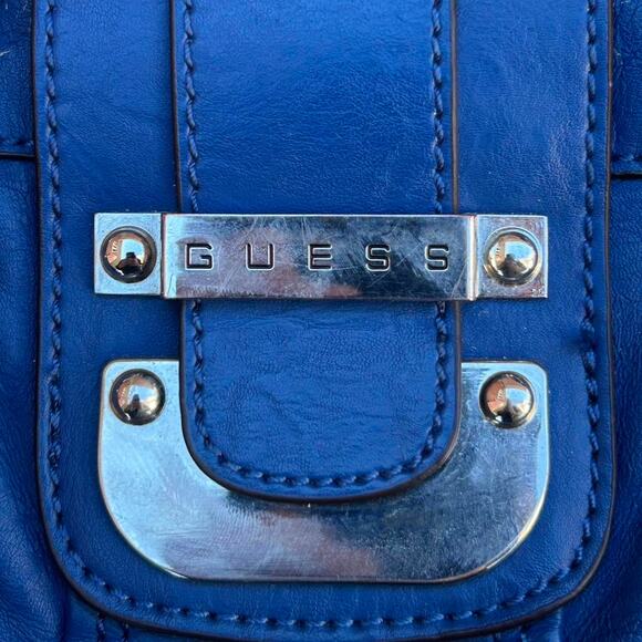 Vintage guess blue handbag - Picture 2 of 8